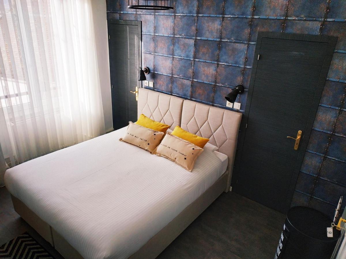 Hipster Suites - Chez Axelle - Кольмар Экстерьер фото
